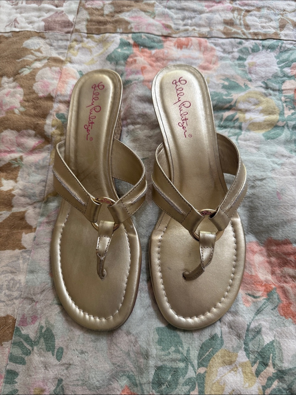 Lilly Pulitzer Metallic Gold Thong Sandals - Picture 2 of 8